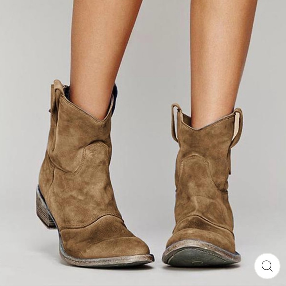 Imilybela Women’s Tan Suede Vintage Ankle Boots